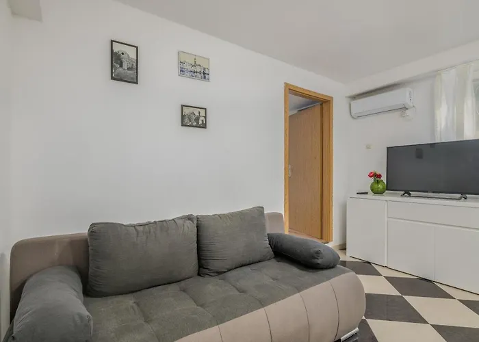 Apartments D